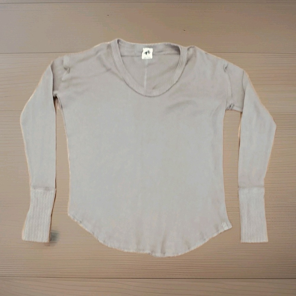 We The Free People Latte Blues Knit Thermal Top Sz Medium  Tunic Tan Long Sleeve